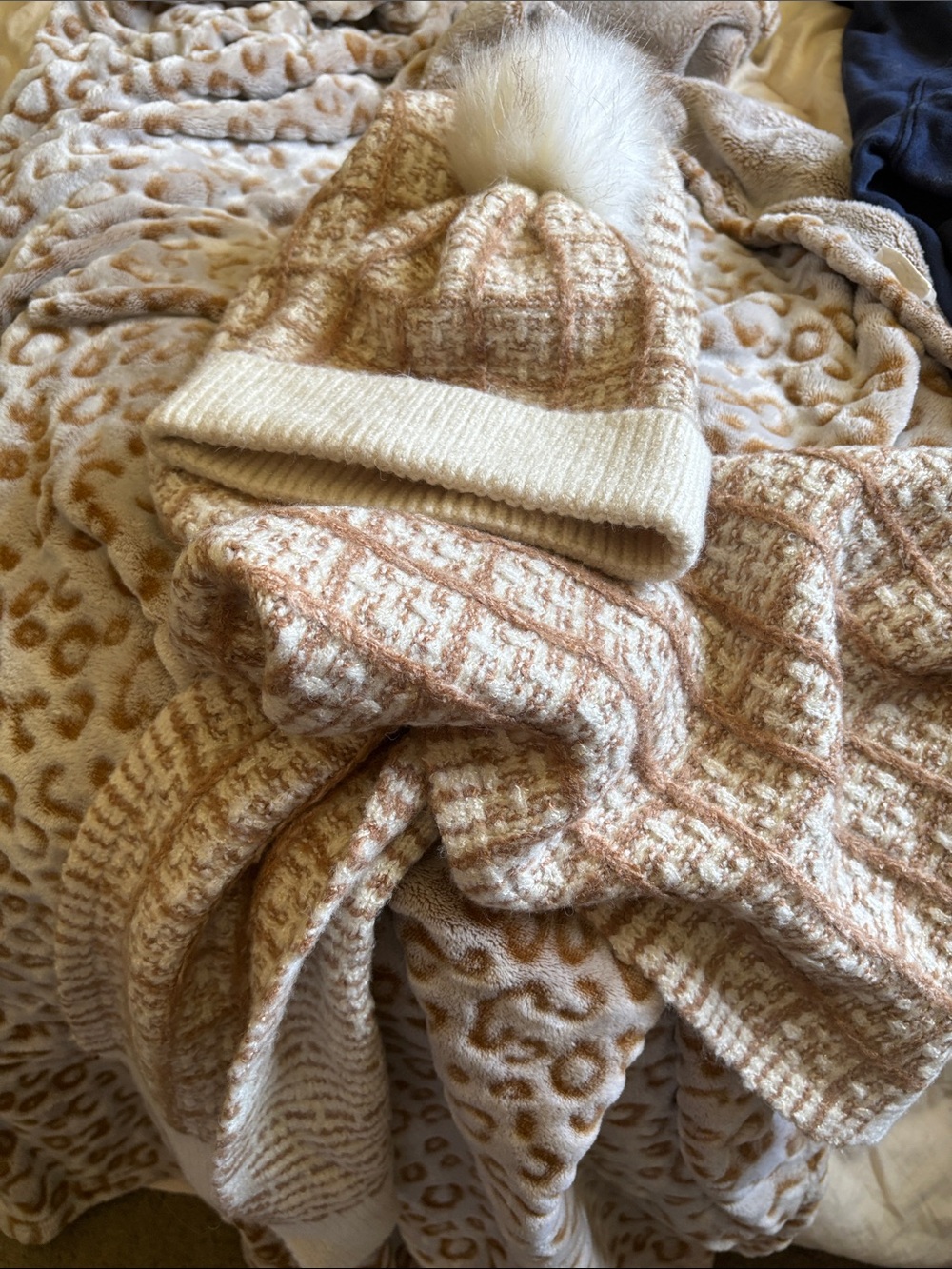 INC International Concepts Cream and Tan Knit Pom Beanie